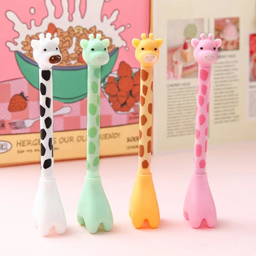 Kawaii Giraffe Standing Neutral Pen