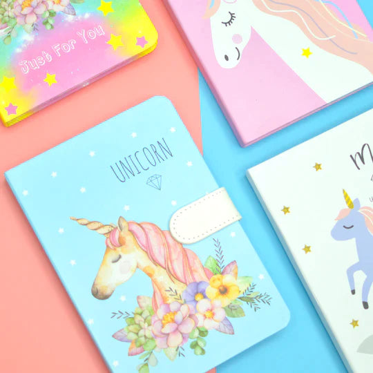 Believe in Unicorns: Cute Unicorn Sketchbook For Girls With No